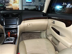 2011款 1.8T 自动豪华汽油版