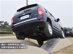 2011款 2.4L 四驱运动版