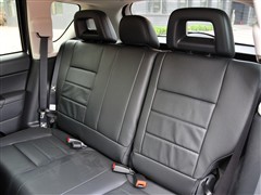 2011款 2.4L 四驱豪华导航版