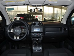 2012款 2.0L 两驱运动版