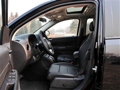 2012款 2.0L 两驱豪华版