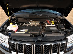 2012款 2.0L 两驱豪华版