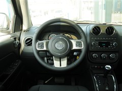 2012款 2.4L 四驱运动版