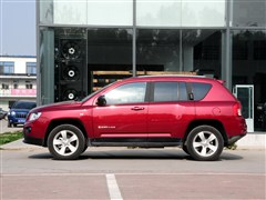 2012款 2.4L 四驱运动版