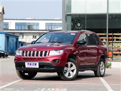 2012款 2.4L 四驱运动版