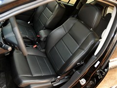 2012款 2.4L 四驱都市版