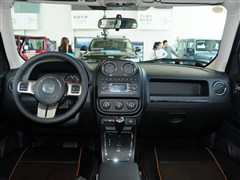 2012款 2.4 运动版