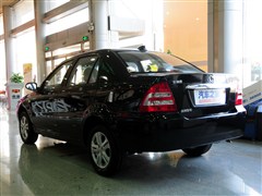 2012款 1.0L 手动精英型II