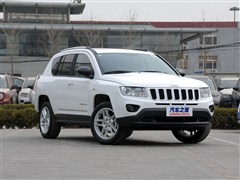 2013款 2.0L 两驱豪华版