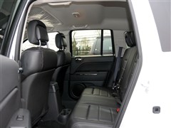 2013款 2.0L 两驱豪华版