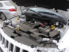 2013款 2.4L 四驱运动版