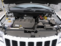 2013款 2.4L 四驱运动版
