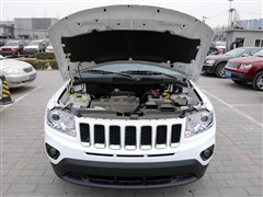 2013款 2.4L 四驱运动版