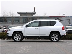 2013款 2.4L 四驱运动版