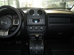 2013款 2.4L 四驱都市版