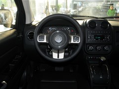 2013款 2.4L 四驱都市版