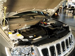 2013款 2.4L 四驱都市版