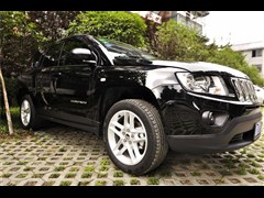 2013款 2.4L 四驱豪华版