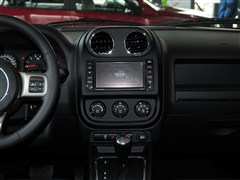 2013款 2.4 炫黑运动版