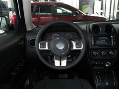 2013款 2.4 炫黑运动版