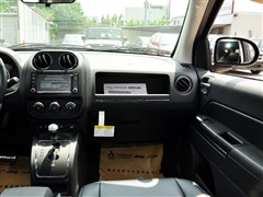 2010款 2.4L 四驱世界杯特别版