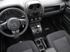 2011款 2.4 豪华版