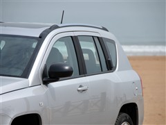 2011款 2.4L 四驱豪华版