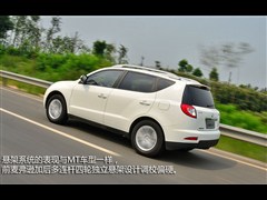 2013款 2.0L 自动尊贵型