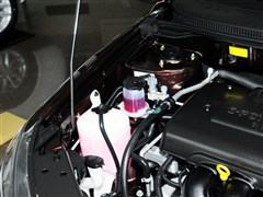 2013款 三厢 1.8L CVT尊贵型