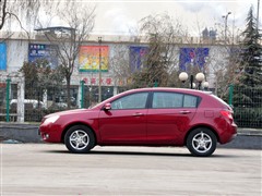 2010款 两厢 1.8L 手动豪华型