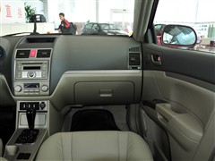 2010款 两厢 1.8L CVT豪华型