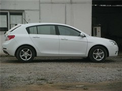 2012款 两厢 1.8L 手动舒适型