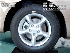 2010款 三厢 1.8L 手动标准型