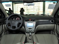 2012款 1.5L 手动豪华型