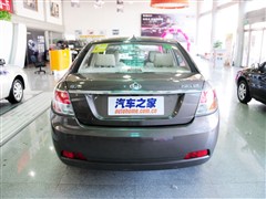 2013款 1.5L 手动舒适型