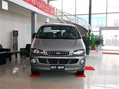 2008款 2.0L穿梭 汽油 简配单空调型