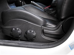 2011款 1.8L 自动豪华公务型