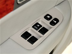 2012款 1.8L 手动精英型