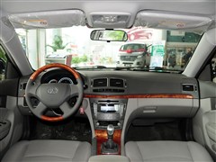 2012款 1.8L 手动精英型