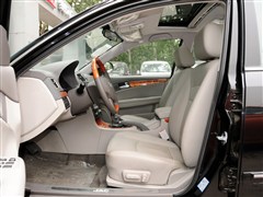 2012款 2.0L 自动尊崇型