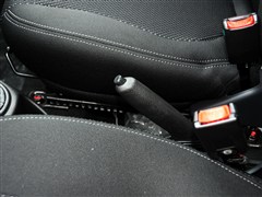 2013款 1.0L 豪华型