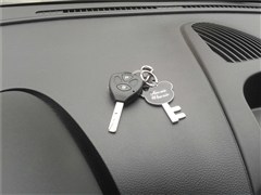 2013款 1.0L 豪华型