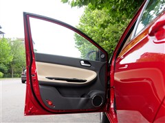 2013款 1.5L 手动豪华型