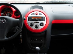 2011款 1.0L 舒适型