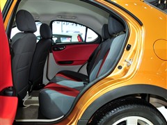 2012款 Cross 1.3L AMT豪华型