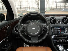 2014款 XJL 3.0 SC 四驱尊享商务版