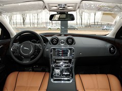 2014款 XJL 3.0 SC 四驱尊享商务版
