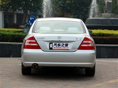 2008款 2.0L 手动舒适型