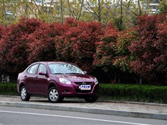 2010款 1.3L 手动豪华型