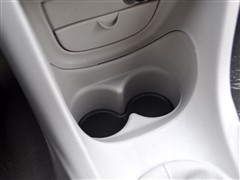 2010款 1.3L 手动豪华型